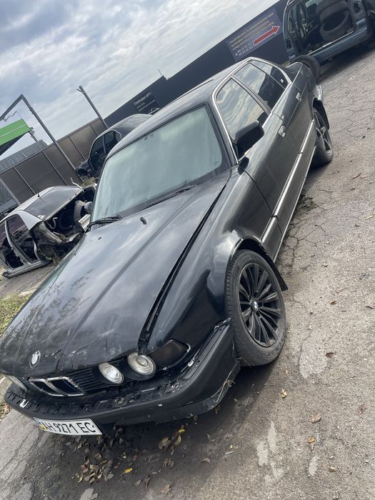 Розборка БМВ Е32 3.0 м30 Шрот