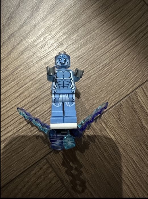 Lego Avengers ELECTRO