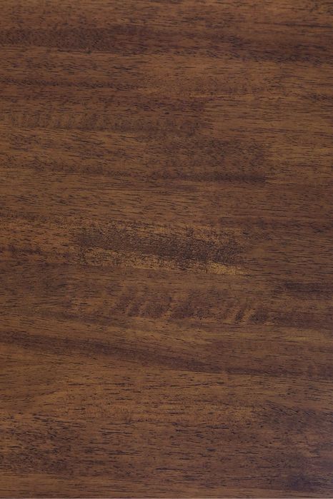 Mesa de jantar retangular de madeira