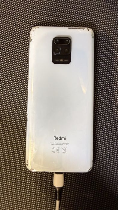 телефон Redmi Note 9Pro.