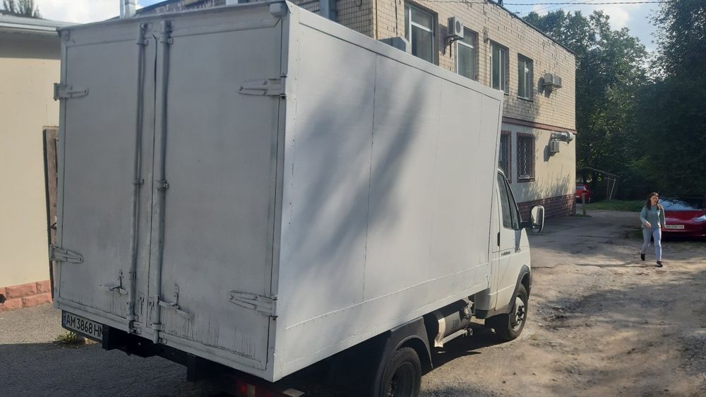 Продам автомобіль ГАЗ 3302