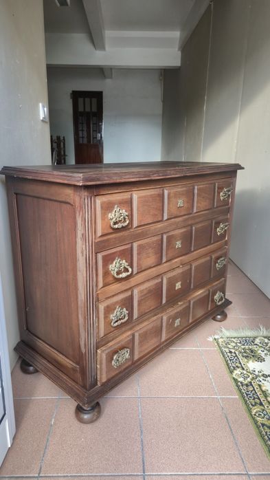 Cómoda madeira  mogno