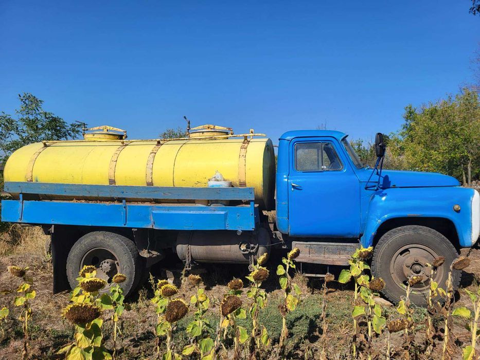 Продам Газ53 молоковоз