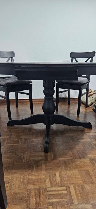 Mesa IKEA redonda preta