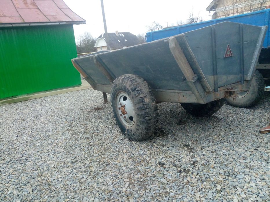 Причіп одноосьний