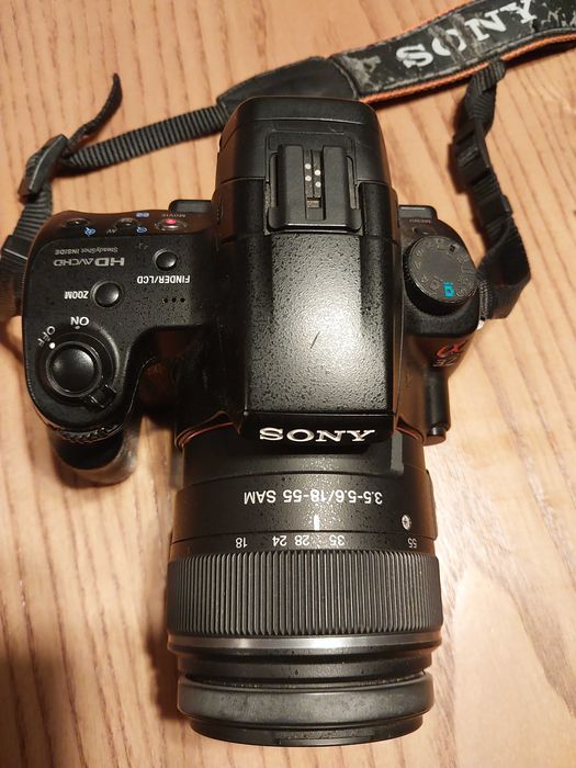 lustrzanka Sony SLT - a37