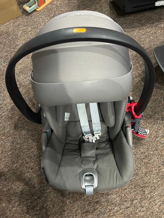 Fotelik Cybex Cloud Z2 I-Size z bazą isofix cybex Z2