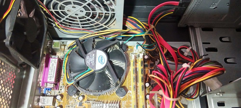 Робочий системний блок ПК на Intel Core Duo E8400, 4Gb Ram, 250Gb