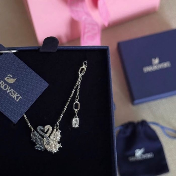 Кулон Swarovski swan