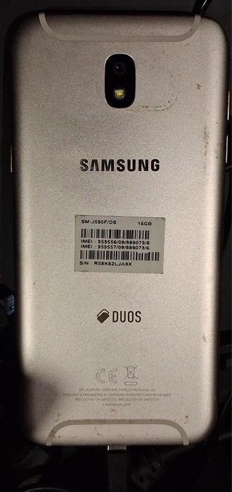 Telemóvel Samsung Galaxy J5