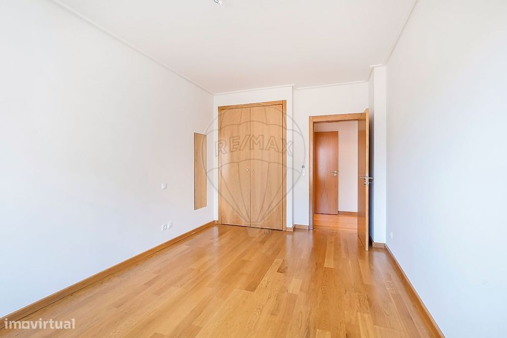 Apartamento T3 para arrendamento