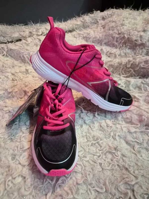 Sportowe buty r 38. Nowe