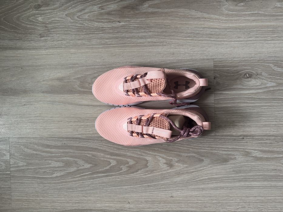 Кросівки under armor