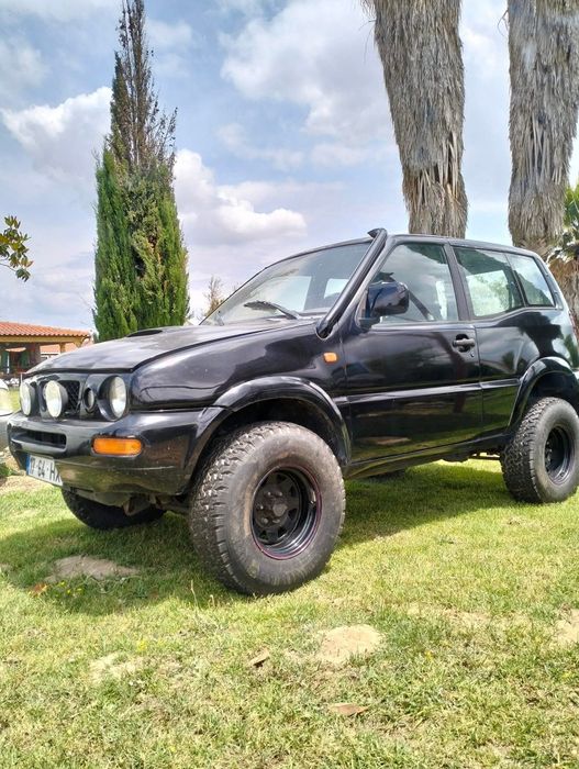 Nissan Terrano 2