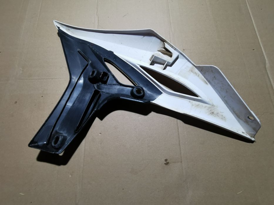 Yamaha yfz 250 osłona owiewka boczna przod prawa panel