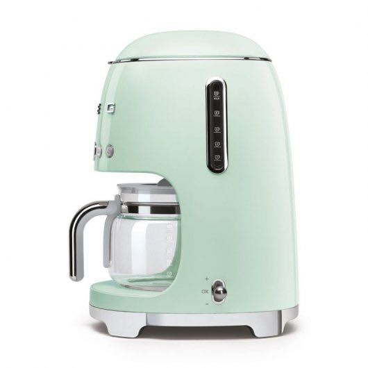 Smeg Cafeteira 1.4L 1050W Verde