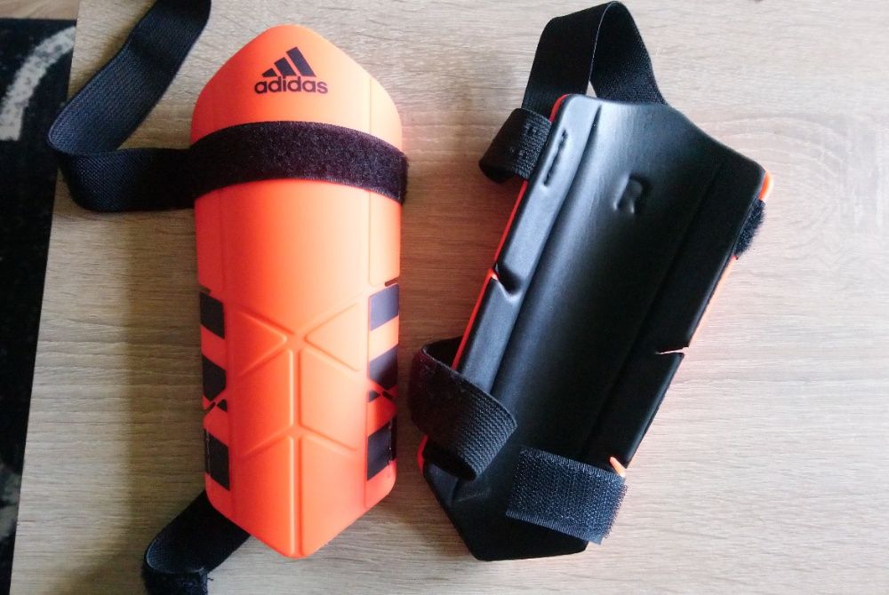 Ochraniacze Adidas
