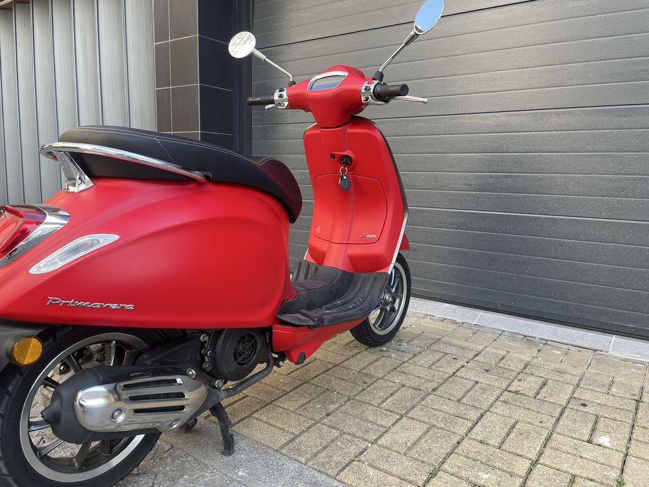 Vespa Primeira Sport 125