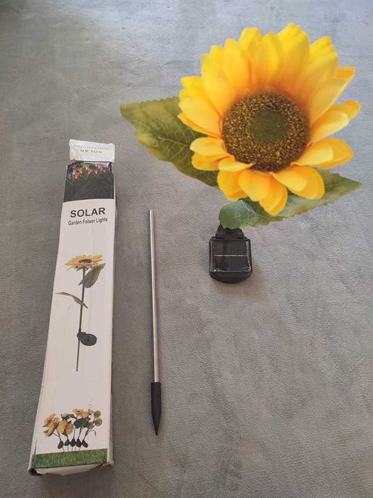 Luz Solar de Jardim – Flor Decorativa LED