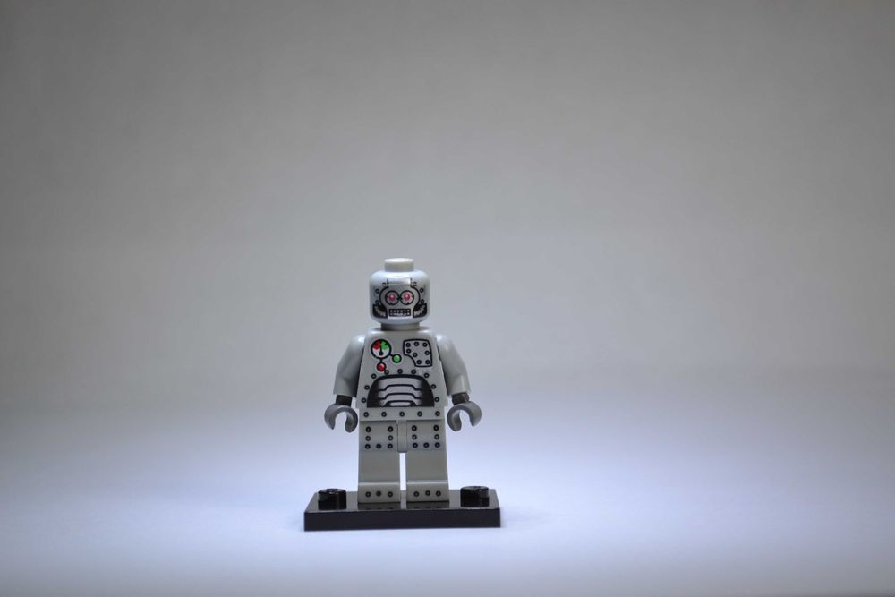 Minifigurka LEGO seria 1 - Robot
