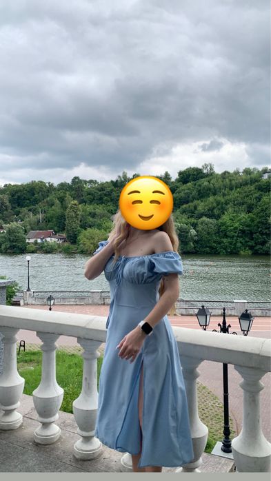 Літнє стильне легке плаття