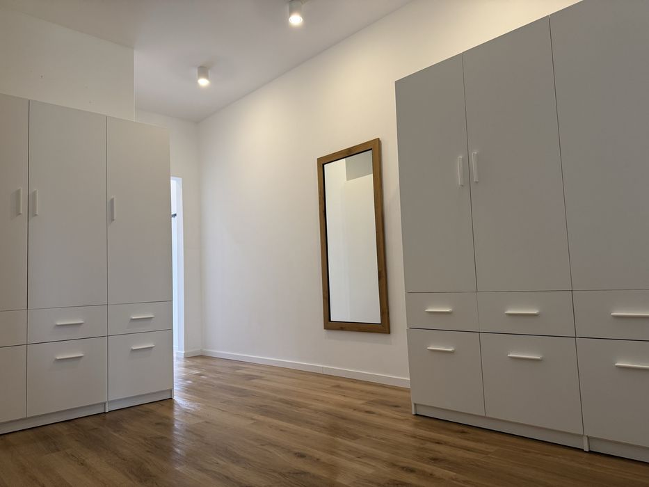 Bezposrednio 55 mkw, spacerowa 74