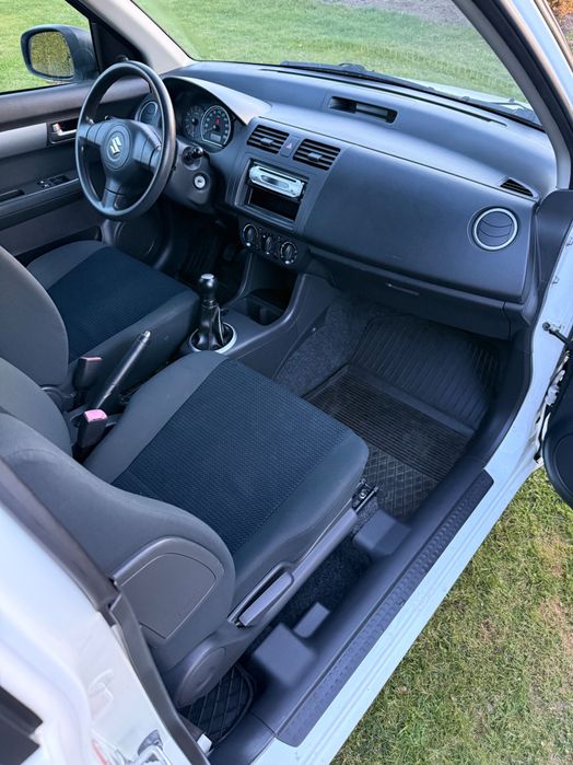 Samochód Suzuki Swift