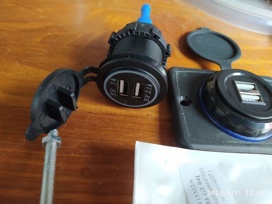 Emblemas auto vários