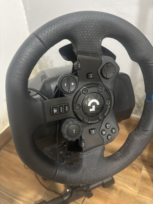 Volante g923 e pedais e suporte  PROMOCÃO!!!
