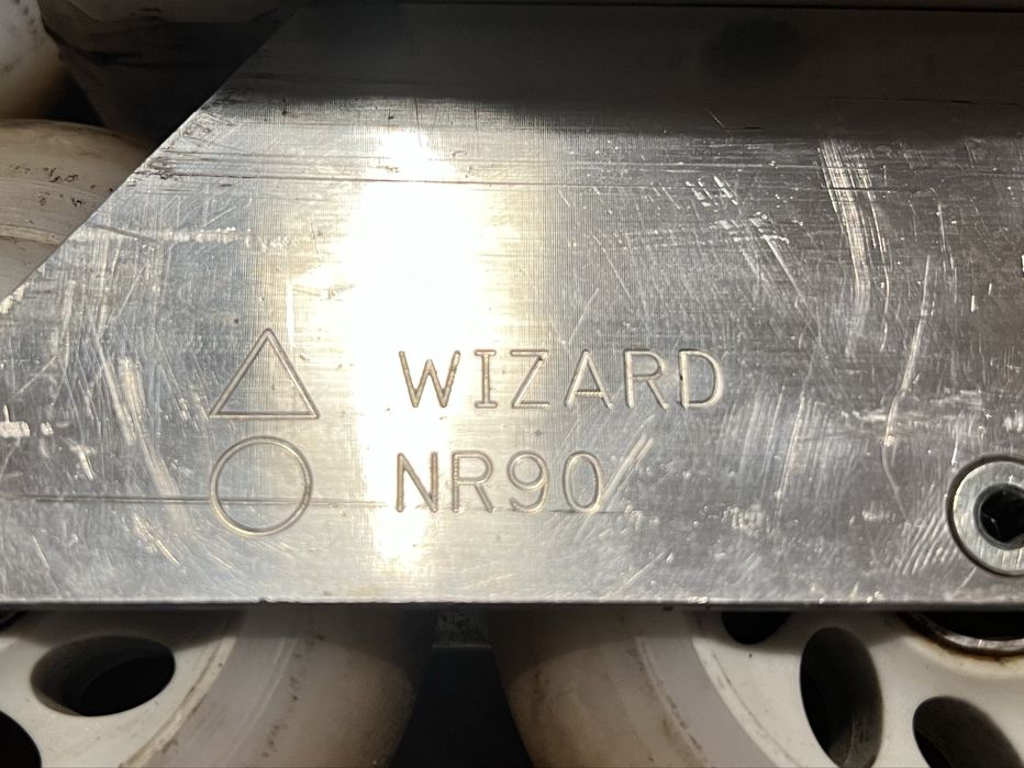 Szyny wizard skating nr90 4x90