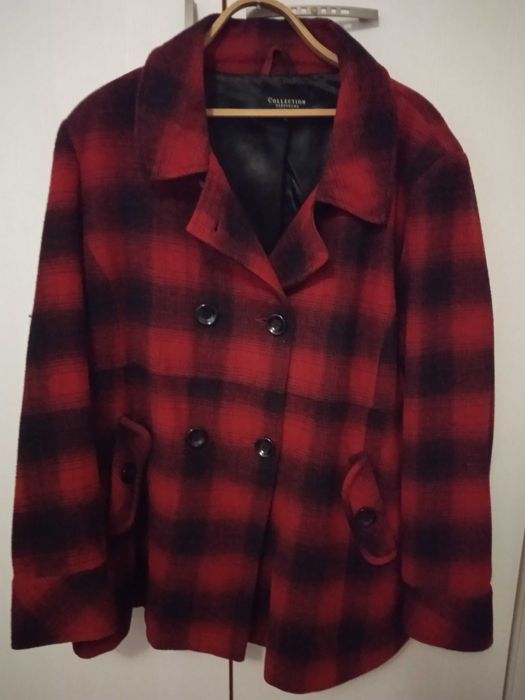 Демісезонне напівпальто Батал для пишних пані ДеШеВо