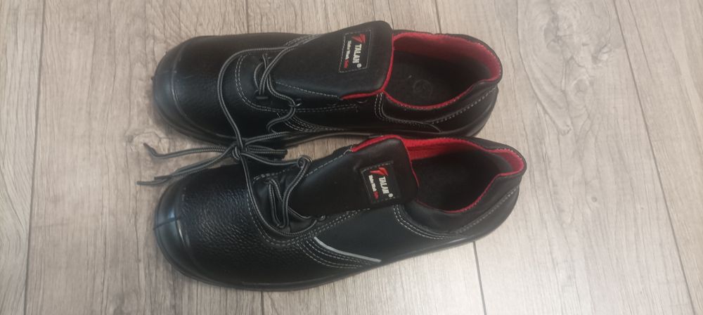 Черевики робочі.