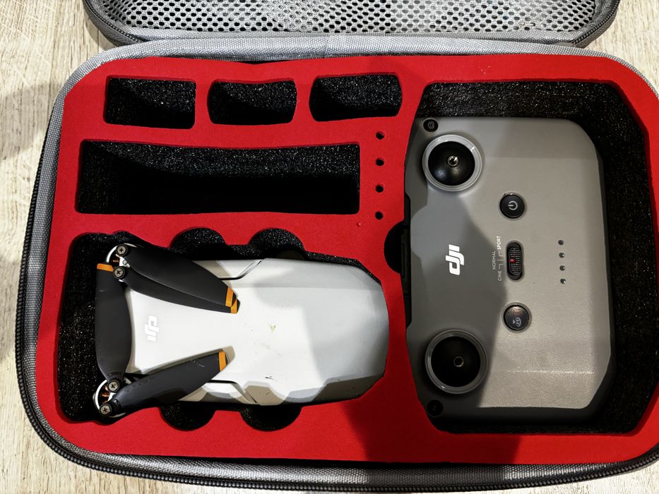 Dron DJI fly mini 4k