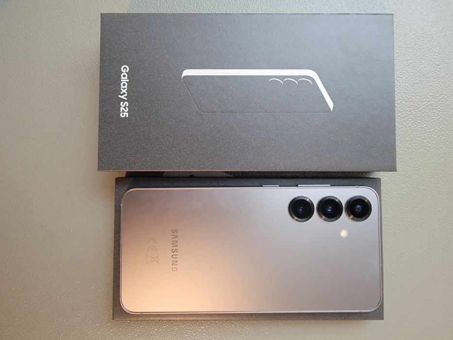 Samsung S25 - 256GB como novo - com fatura de compra