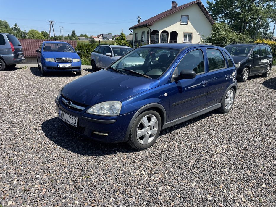 Opel corsa c lift 2005r 1,2 benzyna Klimatyzcja -Sprawna Hak
