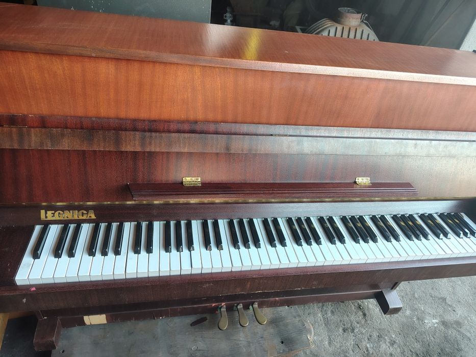 Sprzedam pianino Legnica