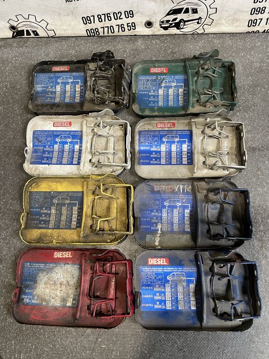 Лючок бензобака Vito w638  Віто 108