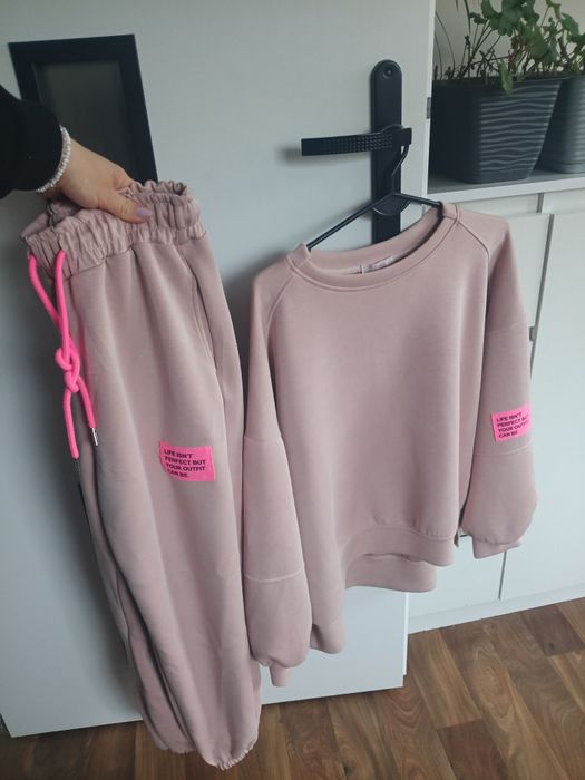 Komplet dresowy Azara Masełko