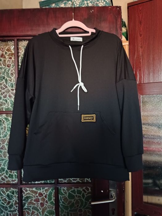 Dres czarny luxury