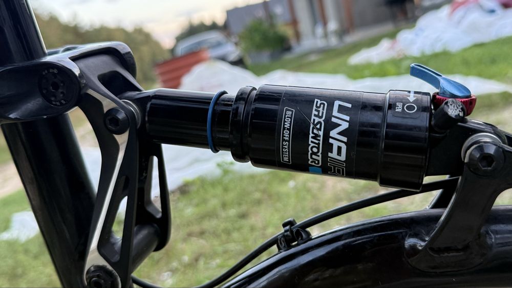 Cannondale Rush — full-suspension MTB, RockShox, ok. 29”,
