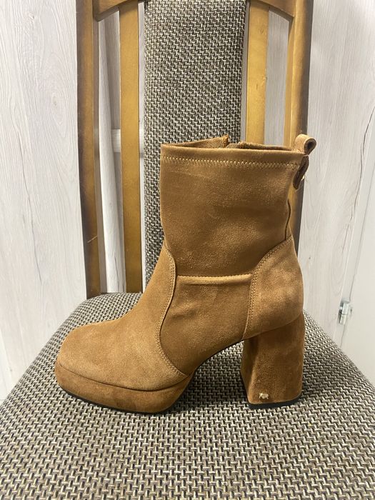 KARINO – luksusowe botki ze skóry naturalnej zamszu