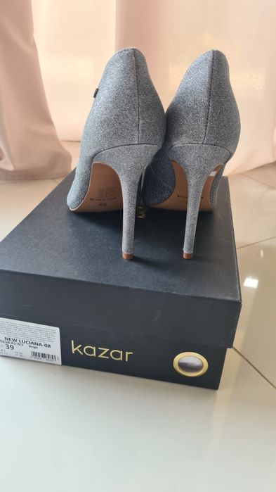 Szpilki DeeZee 39 srebne shine nowe idealne na różne okazje
