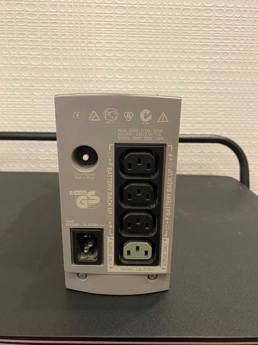 Джерело безперебійного живлення APC Back-UPS CS 500 без акумулятора