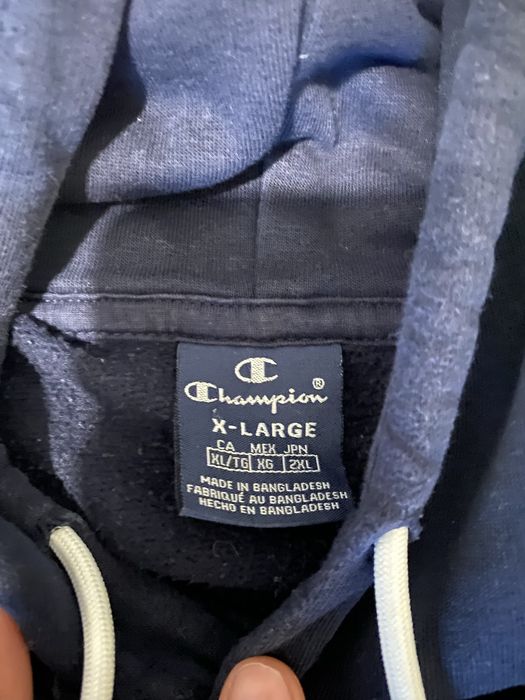 Продам худі Champion
