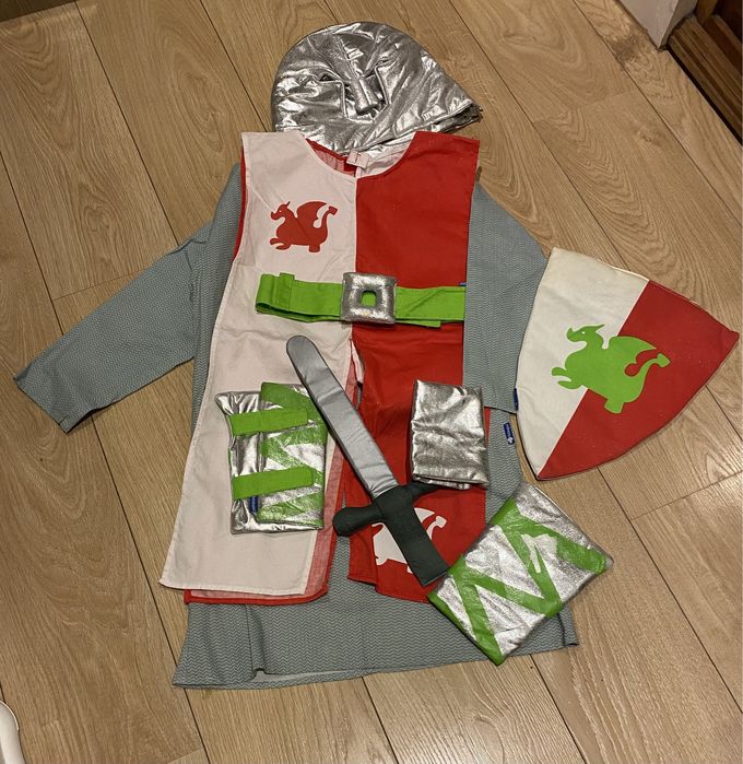 Vários Disfarces / fatos de carnaval bebe/criança 12 meses a 6/7 anos