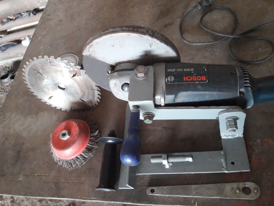 Шлифмашина Bosch