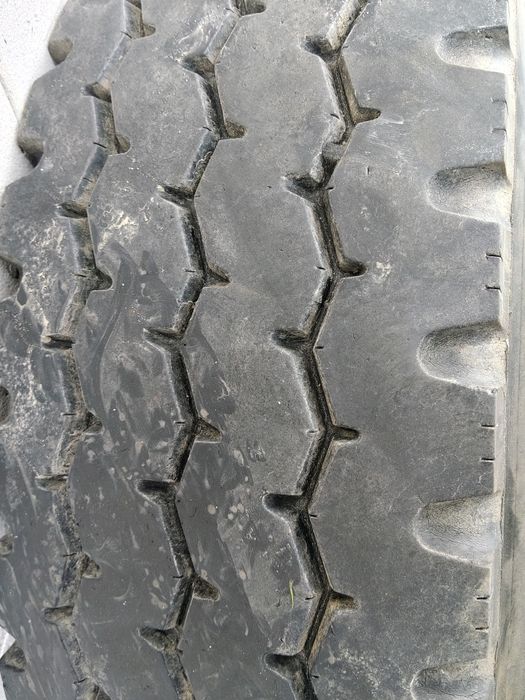 Opony 10 R22.5 ciężarowe Bridgestone napęd prowadzace
