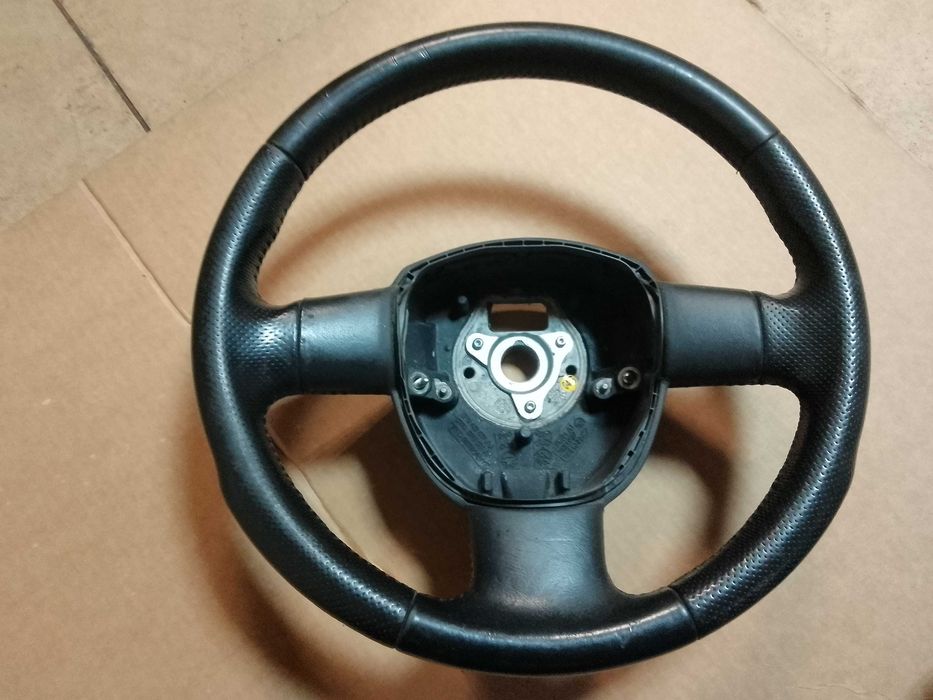 kierownica pikowana AUDI A3 8P LIFT 3ram 8P8.419689A