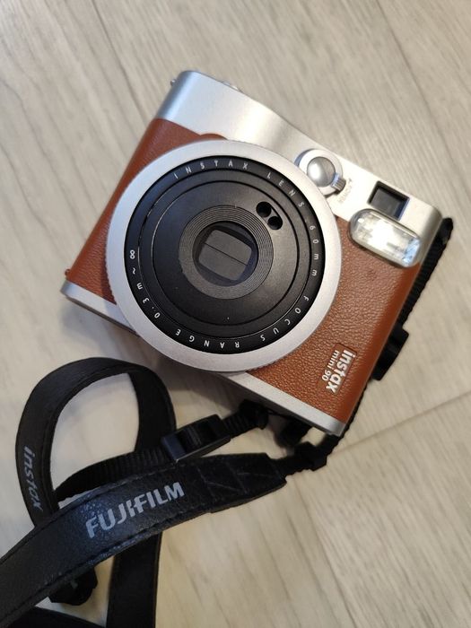 камера моментального друку Fujifilm Instax Mini 90 Neo Classic