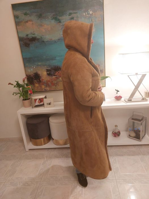 Casaco  pele  cordeiro verdadeiro ( 42 )